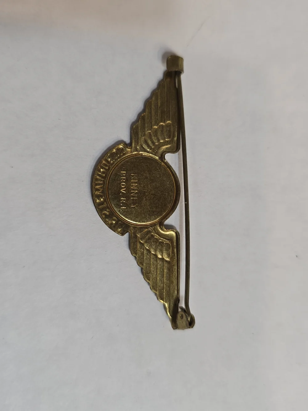 Delta Gold and Navy Pilot Wing Pin - Delta Brand